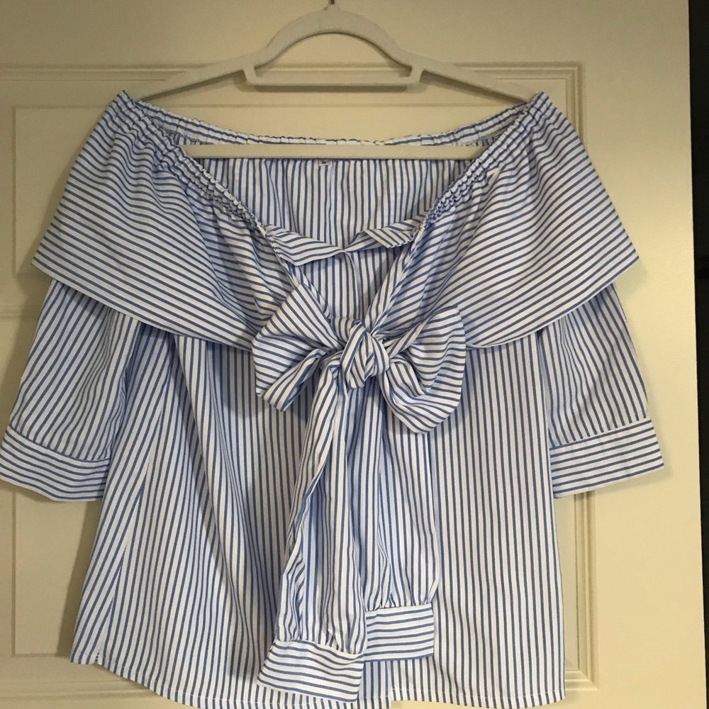 1/3 sleeve off the shoulder Blouse